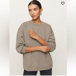 Drew Vintage Oversized Crewneck Sweatshirt size M